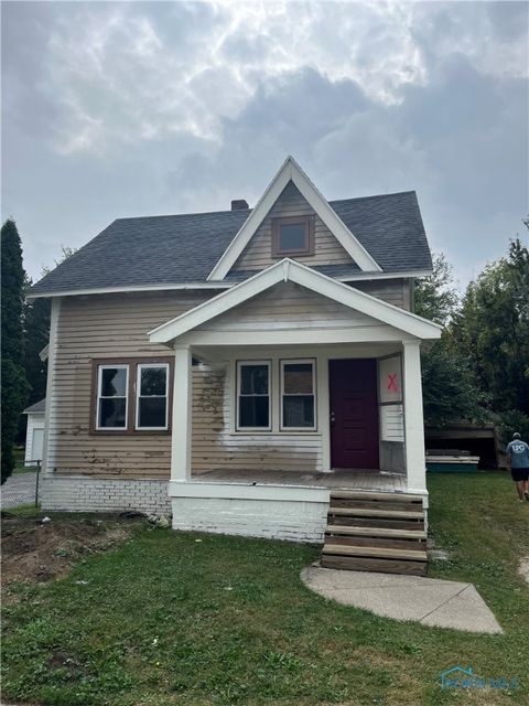 Photo of 2432 Rochester Place, Northwood, OH 43619 (MLS # 6136214)