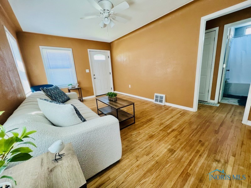307 Sunset Boulevard, Toledo, Ohio image 17