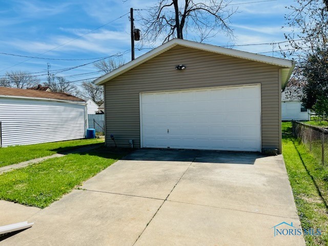 307 Sunset Boulevard, Toledo, Ohio image 4