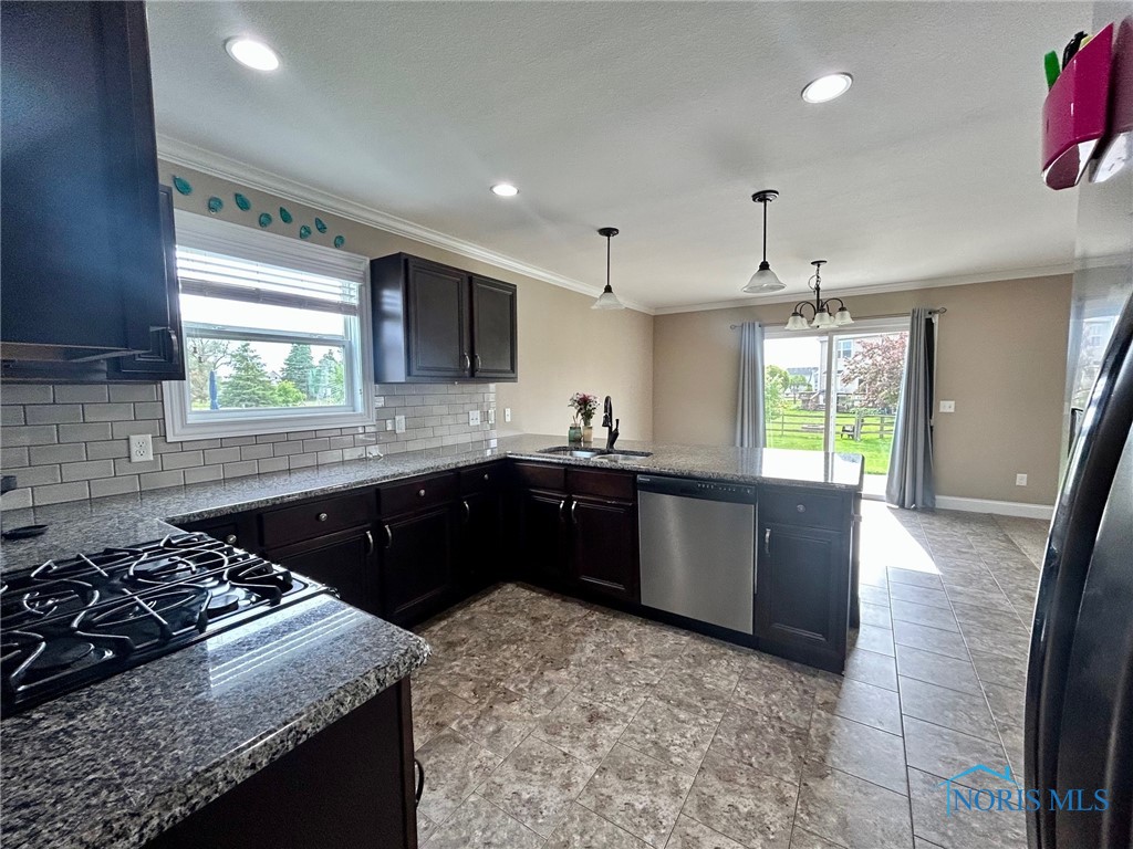 5750 Eagle Park Road, Sylvania, Ohio image 4