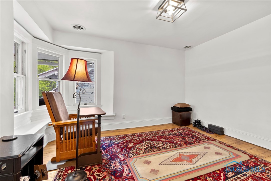 2530 Robinwood Avenue, Toledo, Ohio image 36