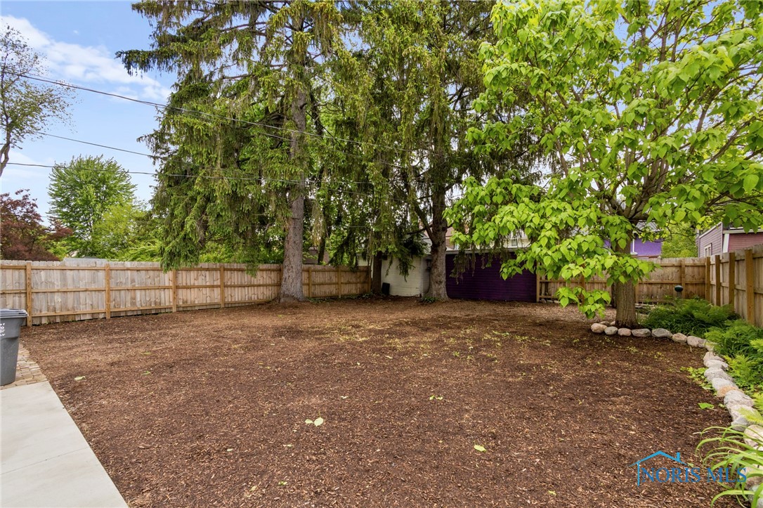 2530 Robinwood Avenue, Toledo, Ohio image 43