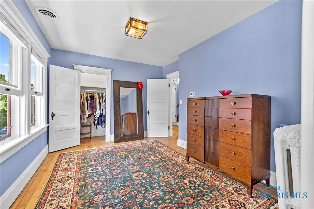 2530 Robinwood Avenue, Toledo, Ohio image 30