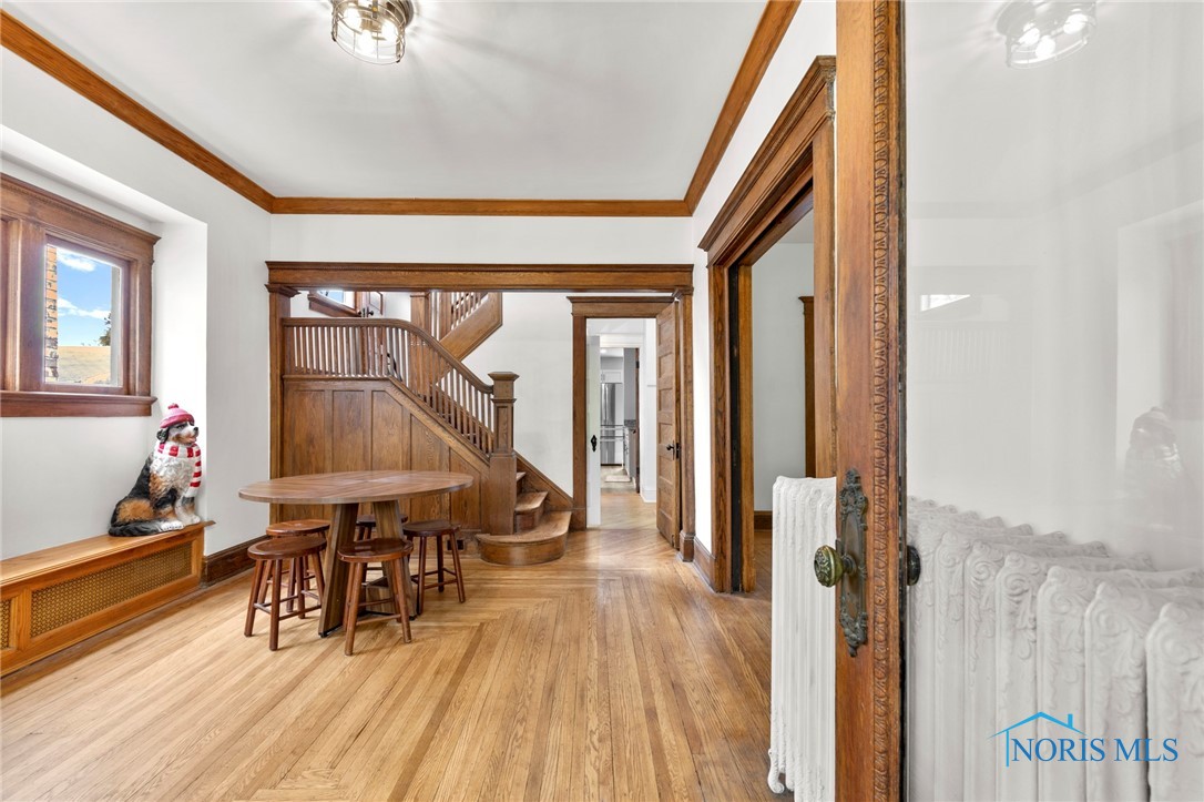 2530 Robinwood Avenue, Toledo, Ohio image 4