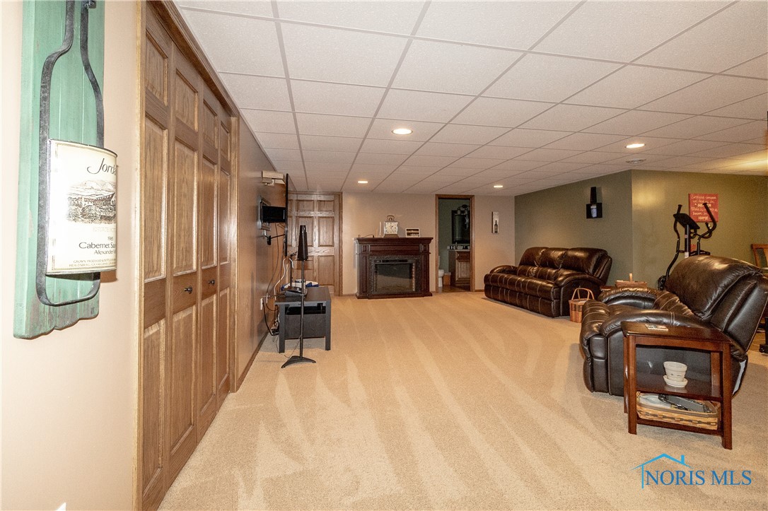 1474 Marsh Hawk Road, Perrysburg, Ohio image 38