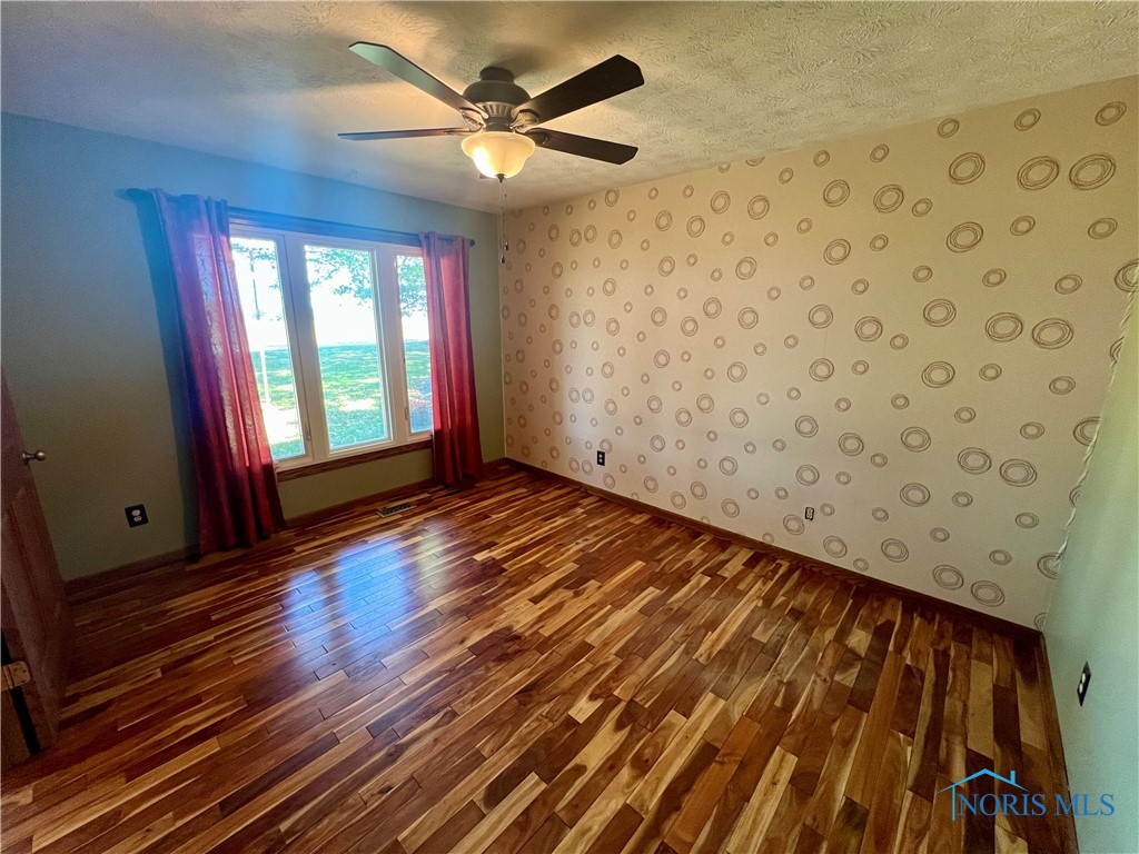 660 W County Road 6, Tiffin, Ohio image 30