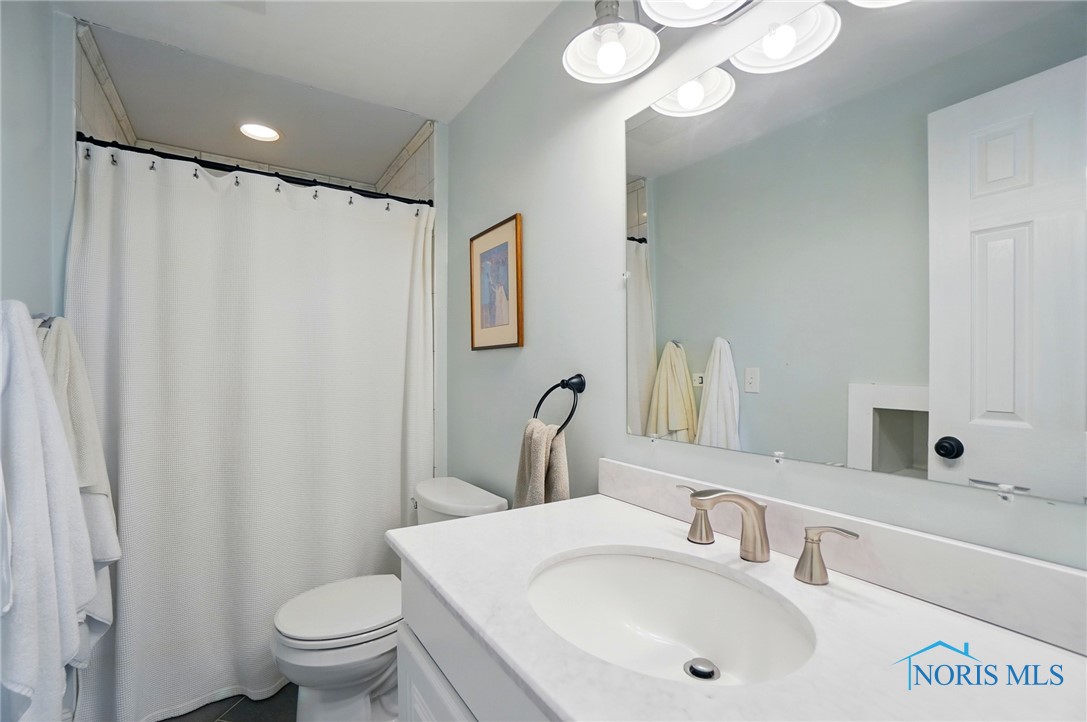 309 Southwood Drive, Perrysburg, Ohio image 25