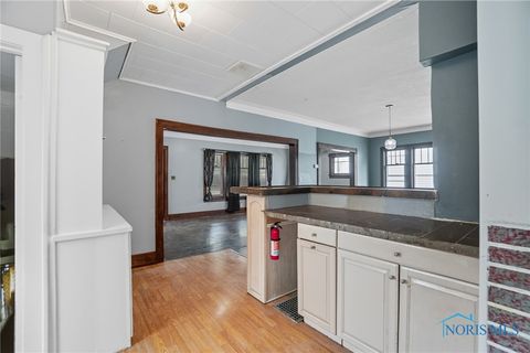 Tiny photo for 325 Greenlawn Avenue, Findlay, OH 45840 (MLS # 6136318)