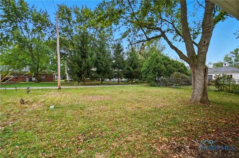 Tiny photo for 325 Greenlawn Avenue, Findlay, OH 45840 (MLS # 6136318)