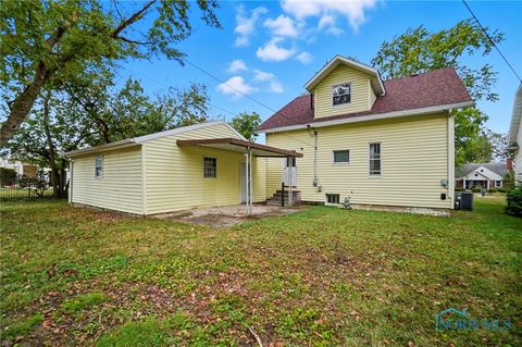 Tiny photo for 325 Greenlawn Avenue, Findlay, OH 45840 (MLS # 6136318)