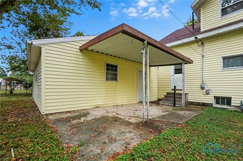 Tiny photo for 325 Greenlawn Avenue, Findlay, OH 45840 (MLS # 6136318)