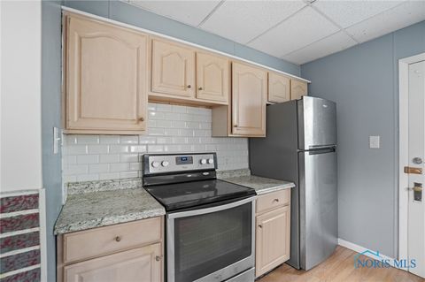 Tiny photo for 325 Greenlawn Avenue, Findlay, OH 45840 (MLS # 6136318)