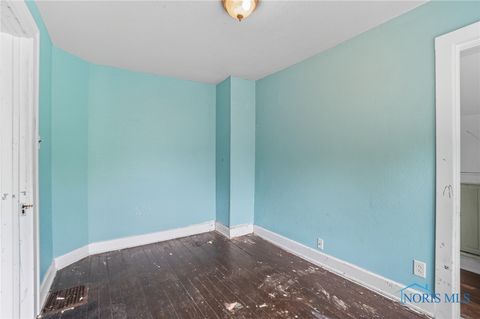 Tiny photo for 325 Greenlawn Avenue, Findlay, OH 45840 (MLS # 6136318)