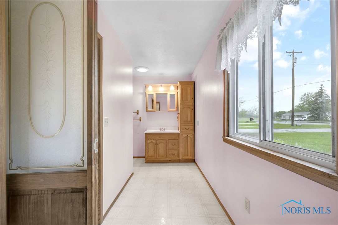13921 Defiance Pike, Rudolph, Ohio image 33