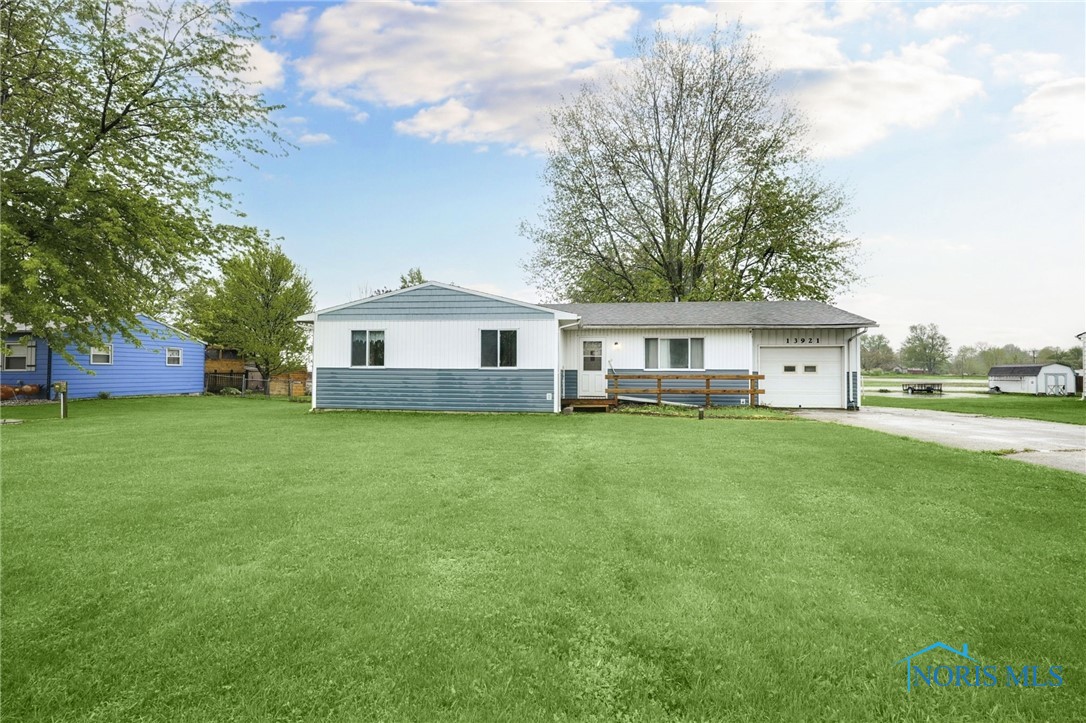 13921 Defiance Pike, Rudolph, Ohio image 1