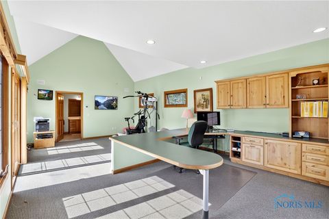 Tiny photo for 3962 Secluded Ravine Court, Maumee, OH 43537 (MLS # 6136851)
