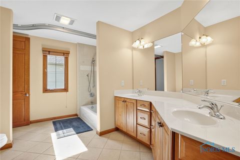Tiny photo for 3962 Secluded Ravine Court, Maumee, OH 43537 (MLS # 6136851)