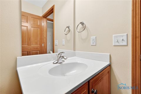 Tiny photo for 3962 Secluded Ravine Court, Maumee, OH 43537 (MLS # 6136851)