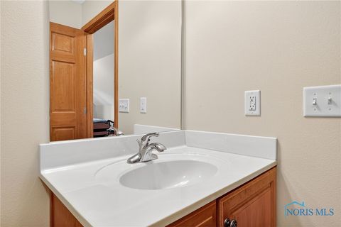 Tiny photo for 3962 Secluded Ravine Court, Maumee, OH 43537 (MLS # 6136851)