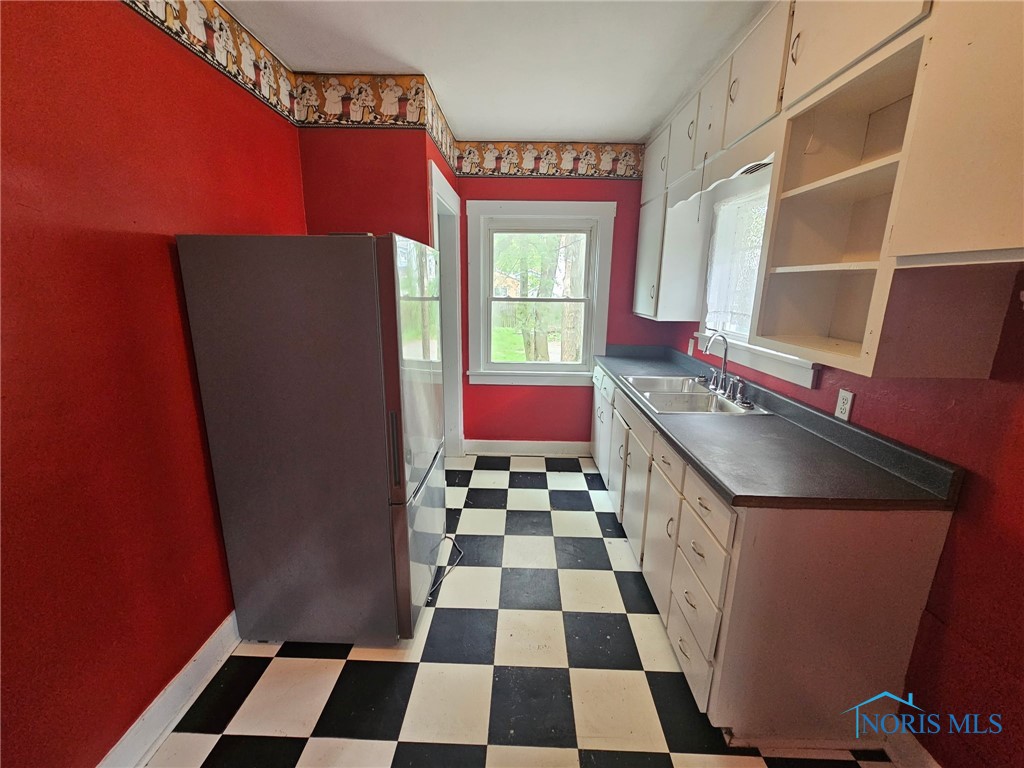 620 Durango Drive, Toledo, Ohio image 9
