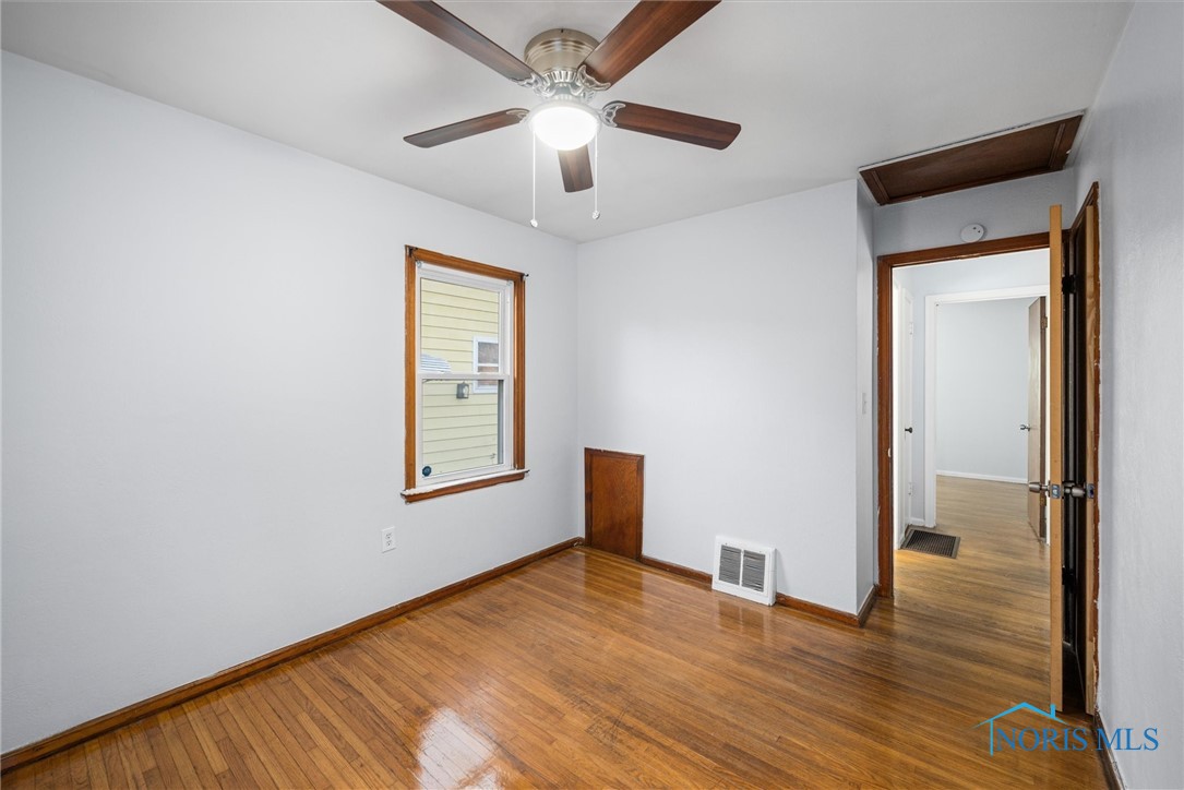126 W Gramercy Avenue, Toledo, Ohio image 11