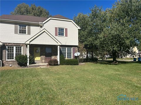 Tiny photo for 6748 Woodlake Drive #6748, Toledo, OH 43617 (MLS # 6136912)