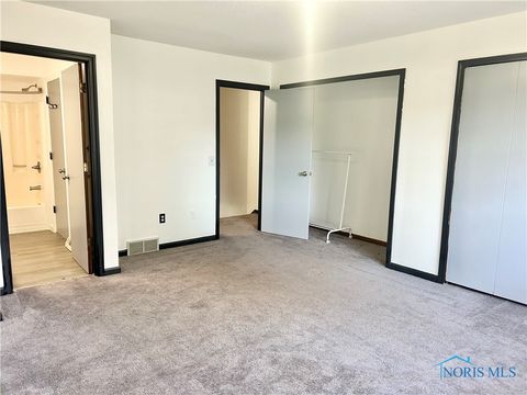 Tiny photo for 6748 Woodlake Drive #6748, Toledo, OH 43617 (MLS # 6136912)