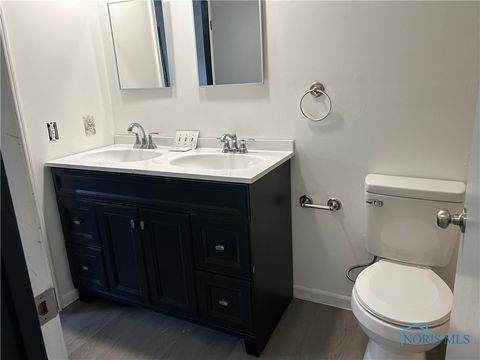 Tiny photo for 6748 Woodlake Drive #6748, Toledo, OH 43617 (MLS # 6136912)