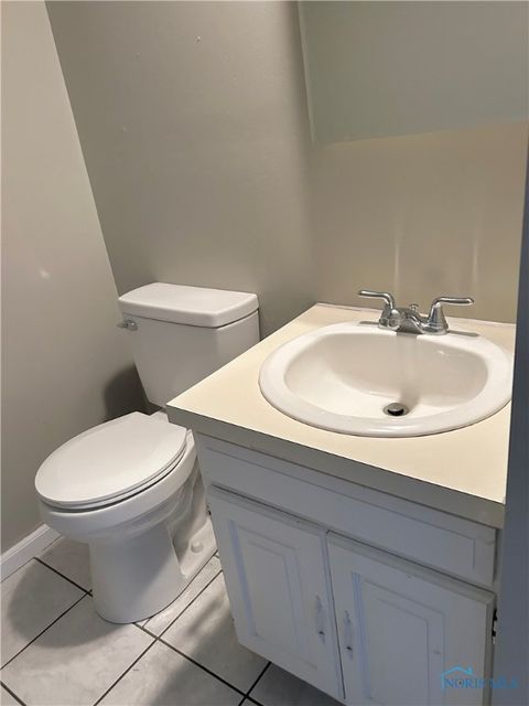 Tiny photo for 6748 Woodlake Drive #6748, Toledo, OH 43617 (MLS # 6136912)