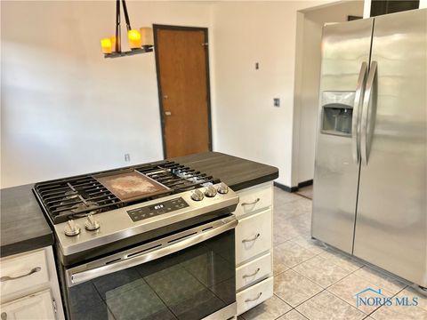 Tiny photo for 6748 Woodlake Drive #6748, Toledo, OH 43617 (MLS # 6136912)