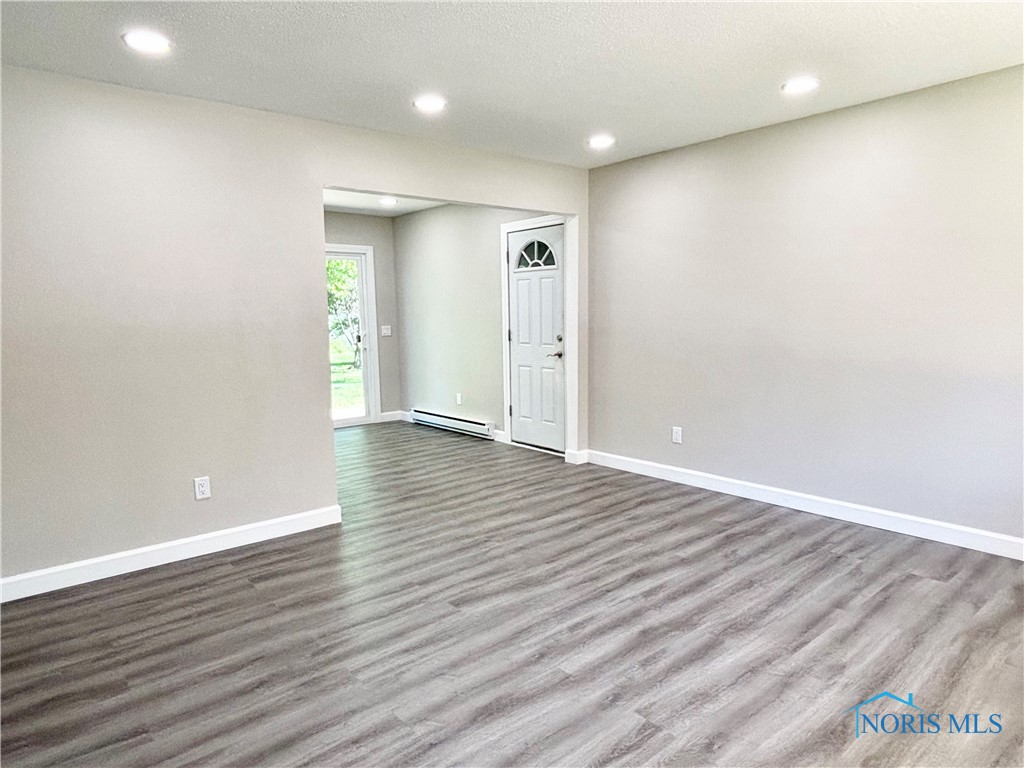 3247 Dogwood Drive, Oregon, Ohio image 5