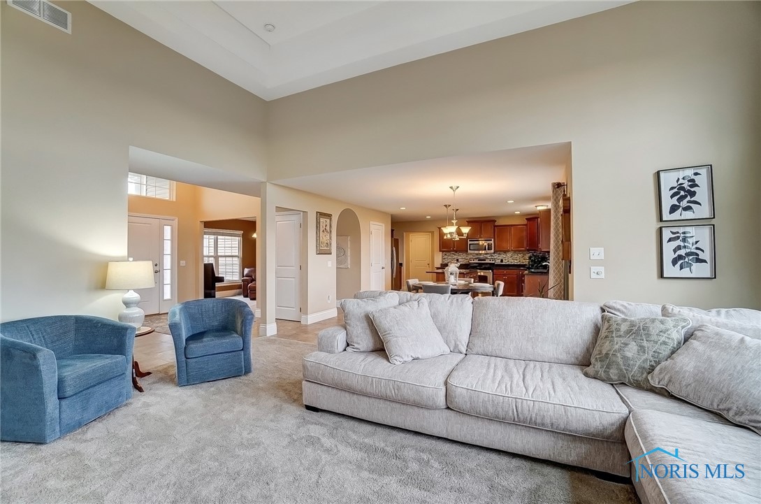 10823 Sun Trace Drive, Perrysburg, Ohio image 10