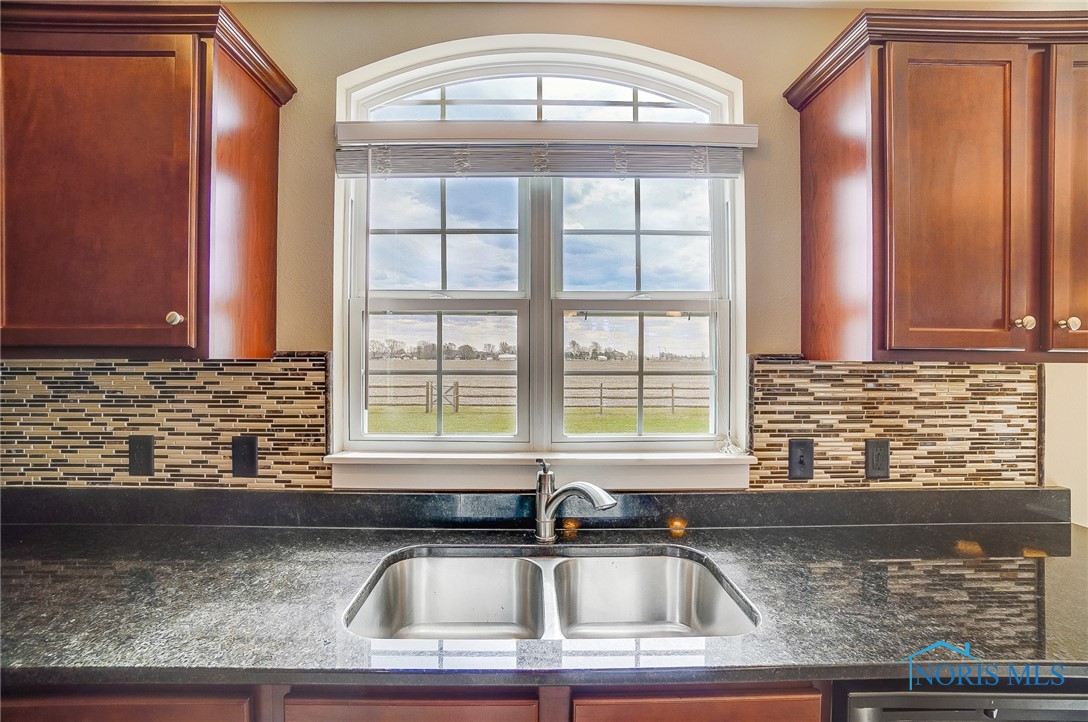 10823 Sun Trace Drive, Perrysburg, Ohio image 17