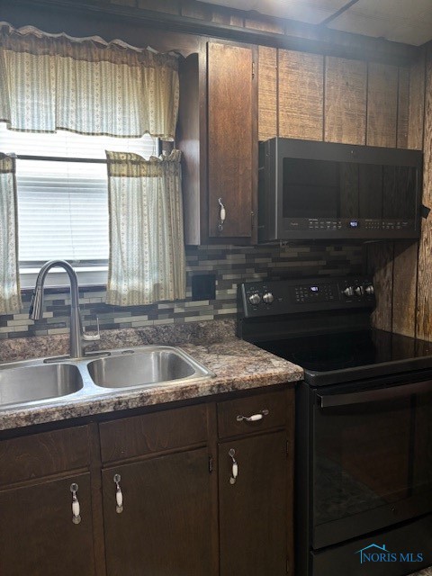 Lima, Ohio 45801, United States, 3 Bedrooms Bedrooms, ,2 BathroomsBathrooms,Residential,Active,188402