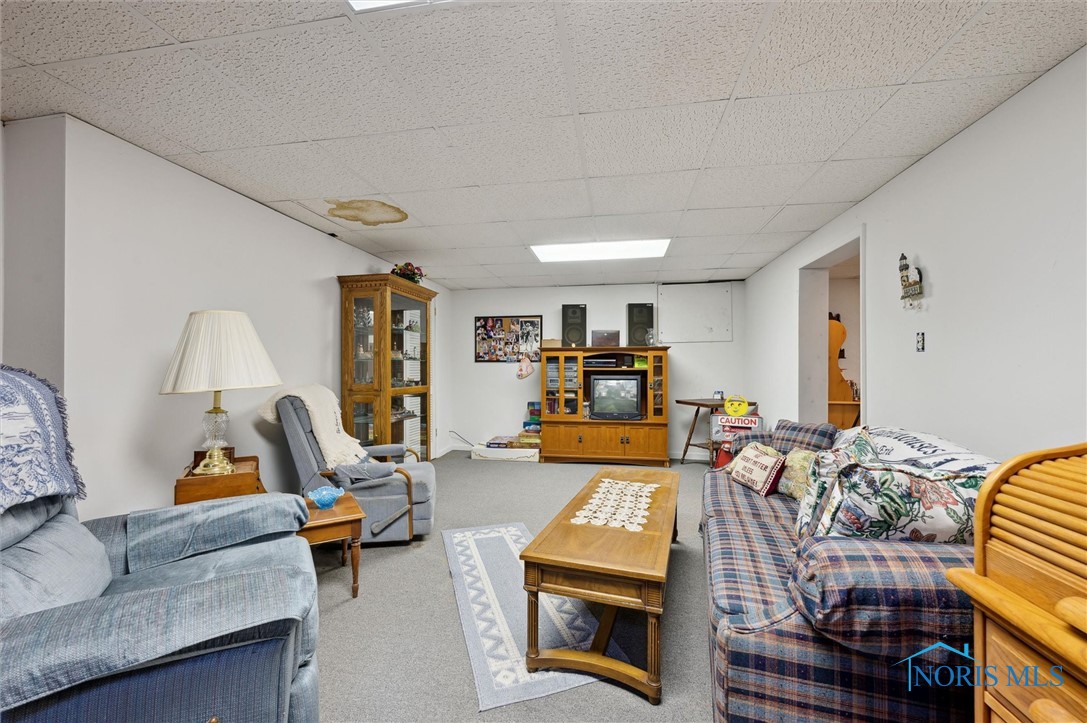 740 Elm Street, Perrysburg, Ohio image 34