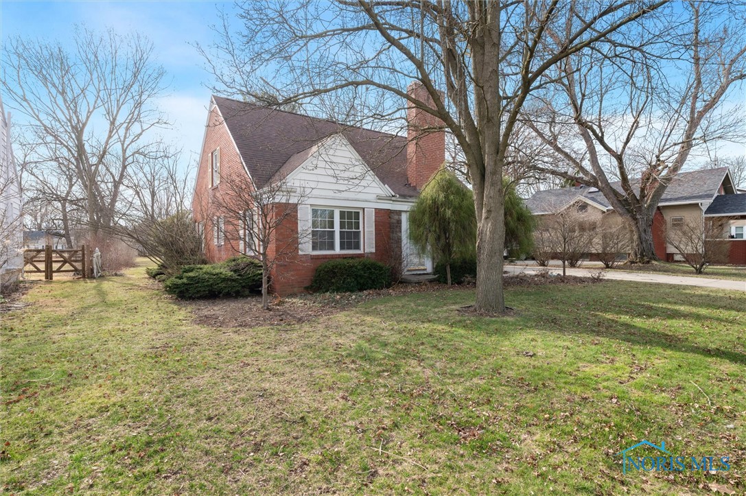 740 Elm Street, Perrysburg, Ohio image 3