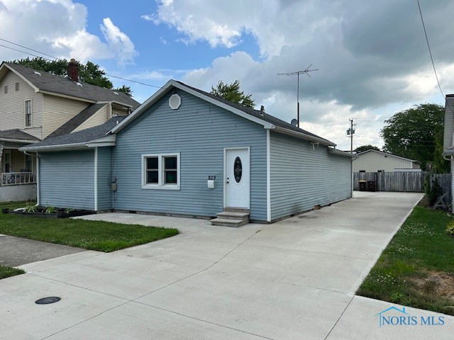 203 S Main