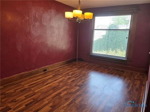 Tiny photo for 234 W Chestnut Street, Wauseon, OH 43567 (MLS # 6133078)