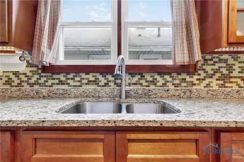 Tiny photo for 1073 Atlantic Ave Ave, Toledo, OH 43609 (MLS # 6136821)