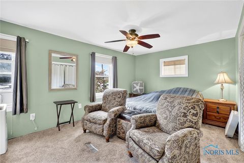 Tiny photo for 1073 Atlantic Ave Ave, Toledo, OH 43609 (MLS # 6136821)