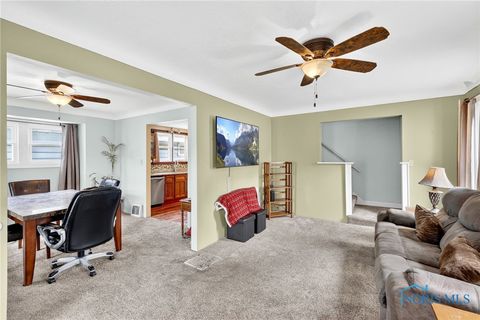Tiny photo for 1073 Atlantic Ave Ave, Toledo, OH 43609 (MLS # 6136821)