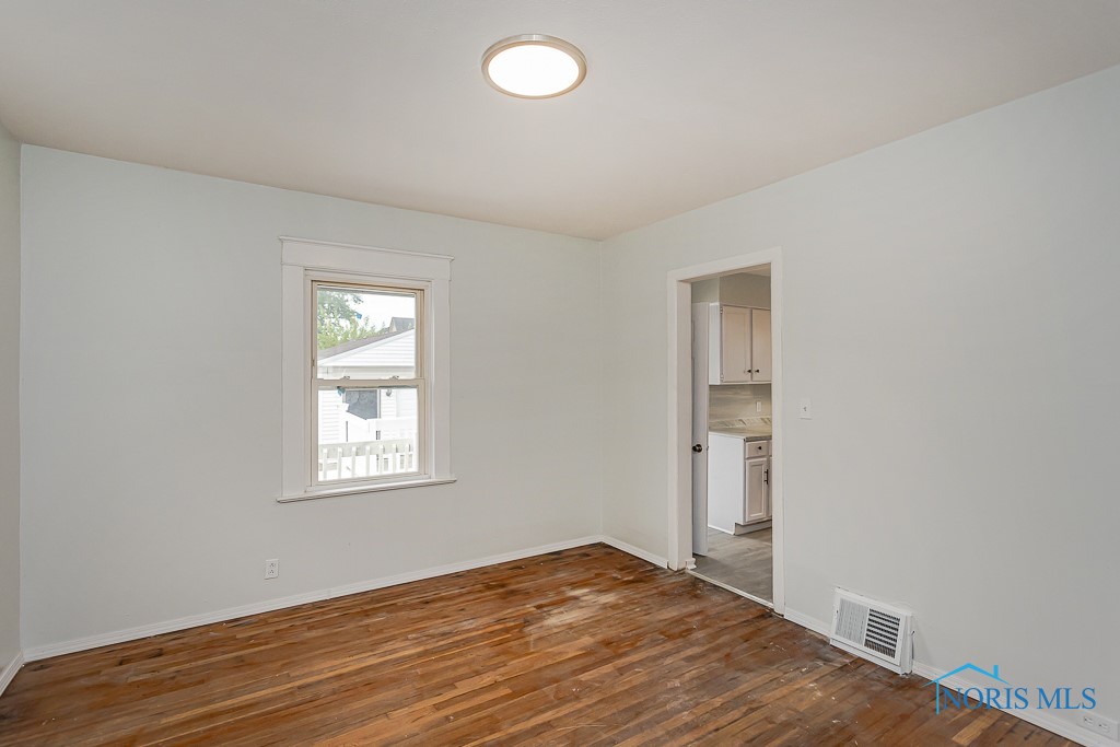 1385 Berdan Avenue, Toledo, Ohio image 17