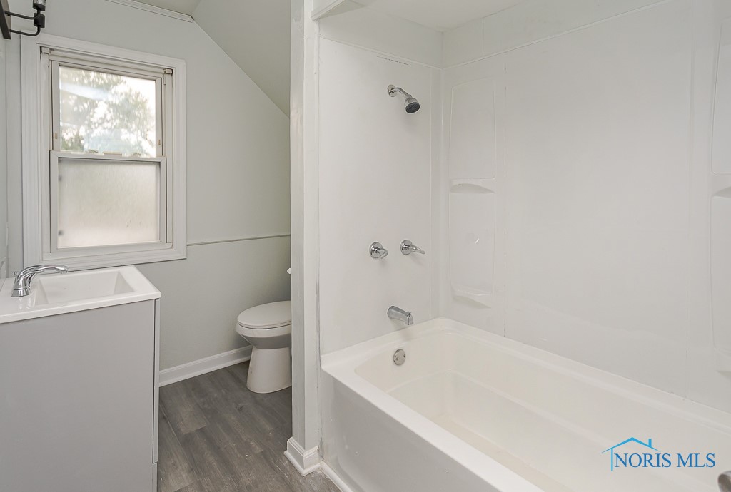 1385 Berdan Avenue, Toledo, Ohio image 32