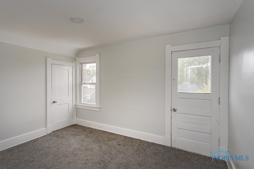 1385 Berdan Avenue, Toledo, Ohio image 30