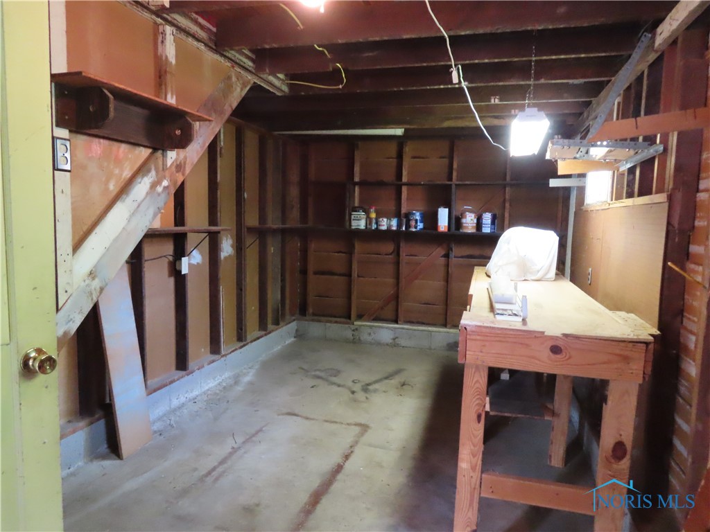 219 N Emmett Street, Bryan, Ohio image 27