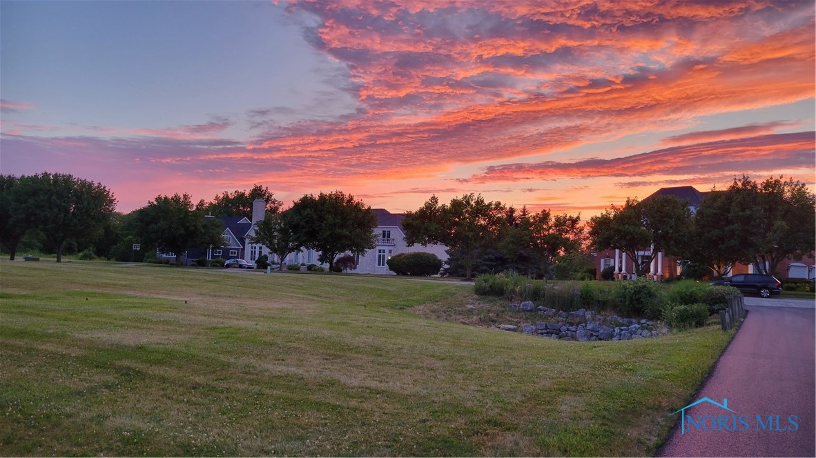 3254 Riverwood Court