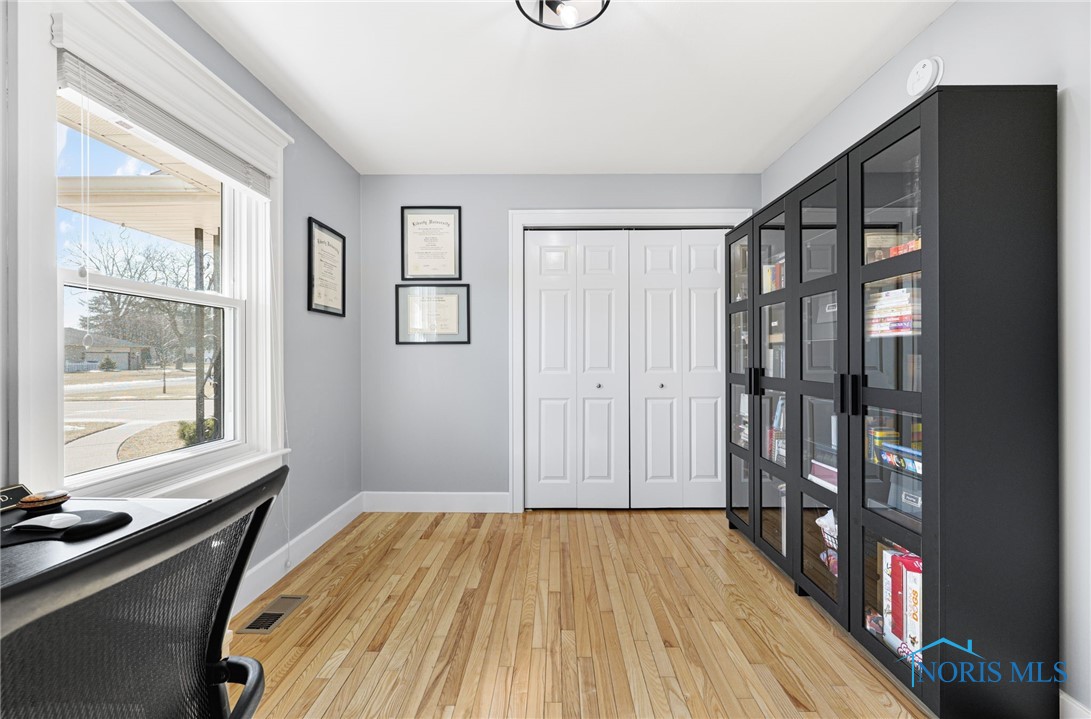 22171 W Tall Oaks Circle, Curtice, Ohio image 15