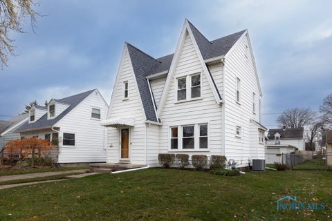 Photo for 52 W Poinsetta Avenue