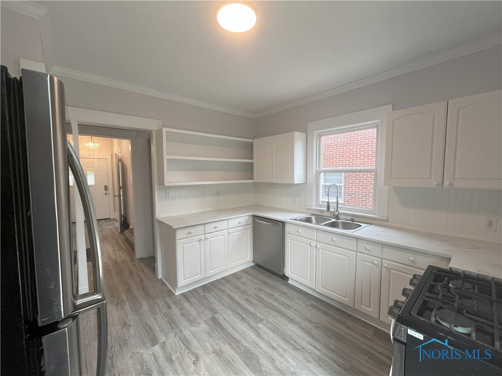 4032 Burnham Avenue, Toledo, Ohio image 8