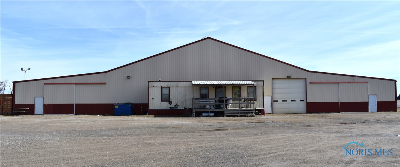 8399 Hook Road